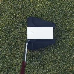 Odyssey White Hot Versa Twelve S Golf Putter -COBRA Shop odyssey versa23 12S lifestyle 2